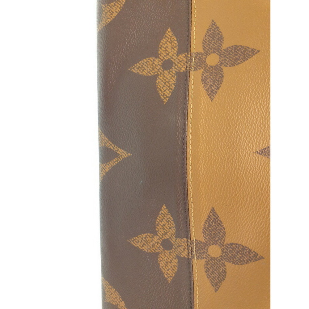 Louis Vuitton Monogram Giant On the Go Bag - Picture 5 of 8